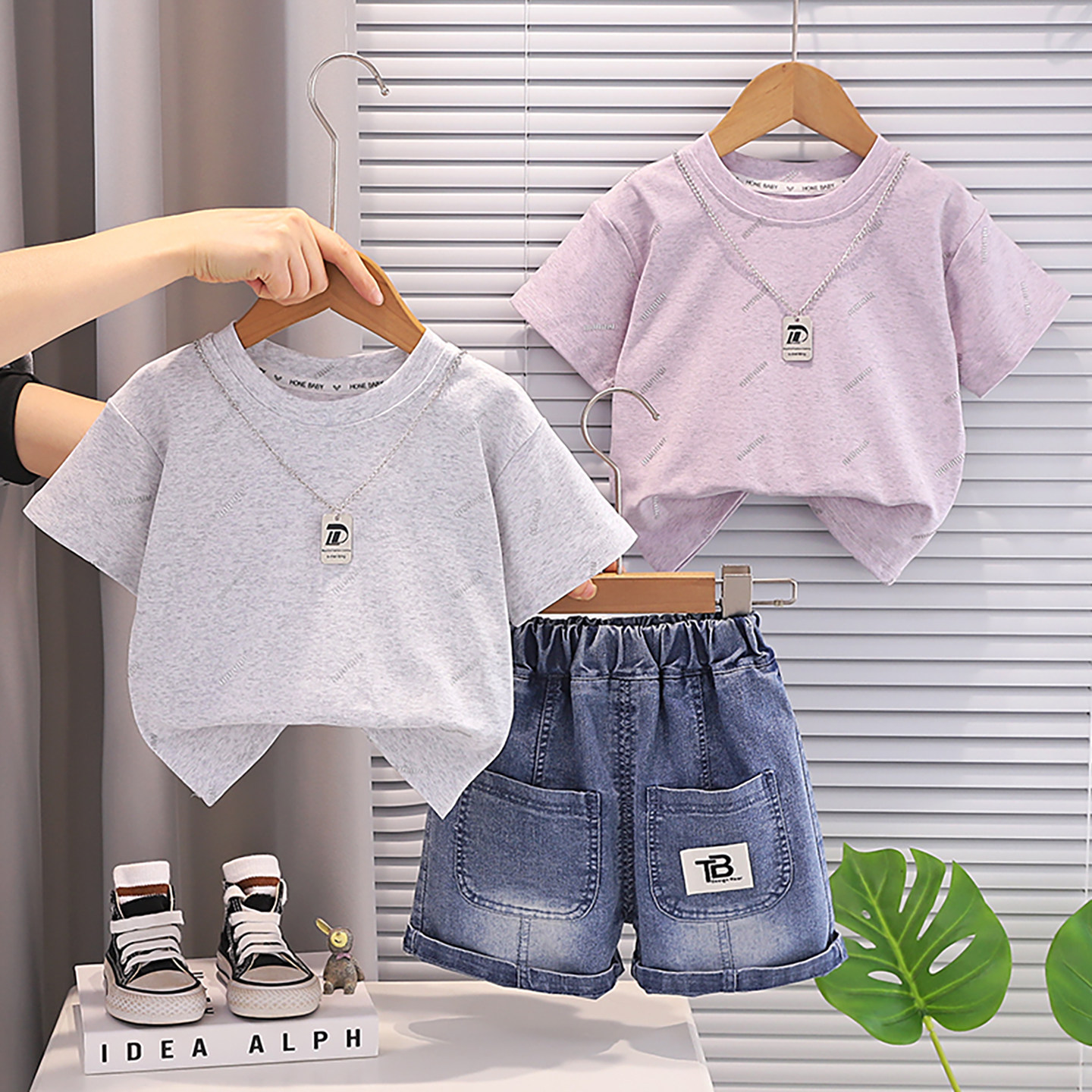 男童夏季薄款休闲短袖牛仔短裤两件套装 宝宝洋气痞帅透气时尚T恤
