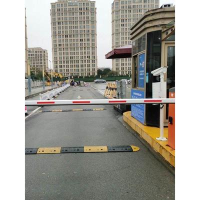 海康曲臂胶条道闸杆直杆80杆45八角带防砸条停车场栏杆起落杆花杆