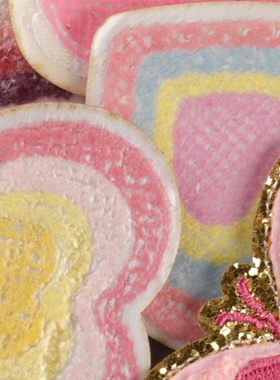 绣花标刺绣贴服装辅料背胶补丁毛巾绣蝴蝶爱心chenille patch布贴