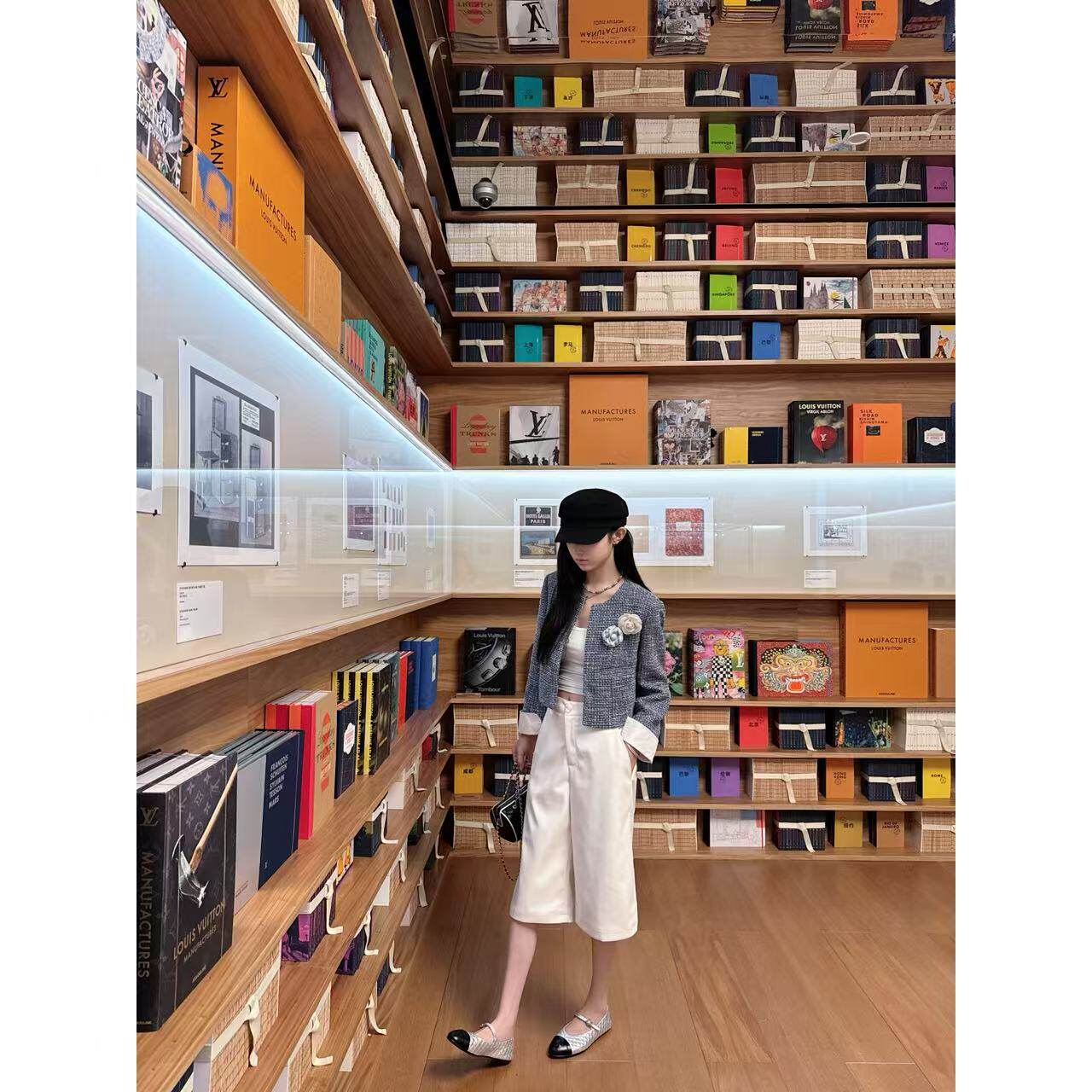 宋仁何【实穿主义】2025年秋季新款百搭简约休闲七分阔腿PU皮裤