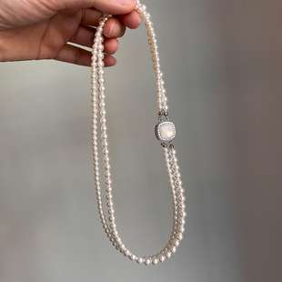 施家珍珠双层项链高级感轻奢小众设计女精工贝母扣毛衣锁骨链颈链