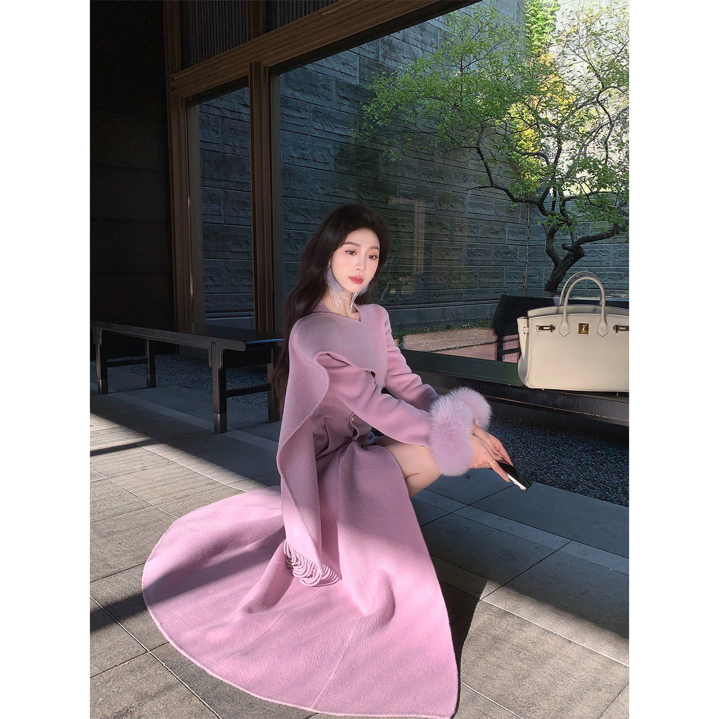 刘智贤【德鲁纳酒店】 紫色围脖双面呢外套女羊毛收腰狐狸毛大衣