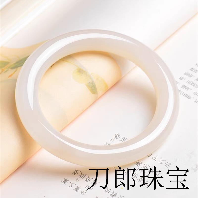 高端新疆和田玉藕粉圆条手镯高端玉石镯子女樱花淡粉冰透玉镯时尚