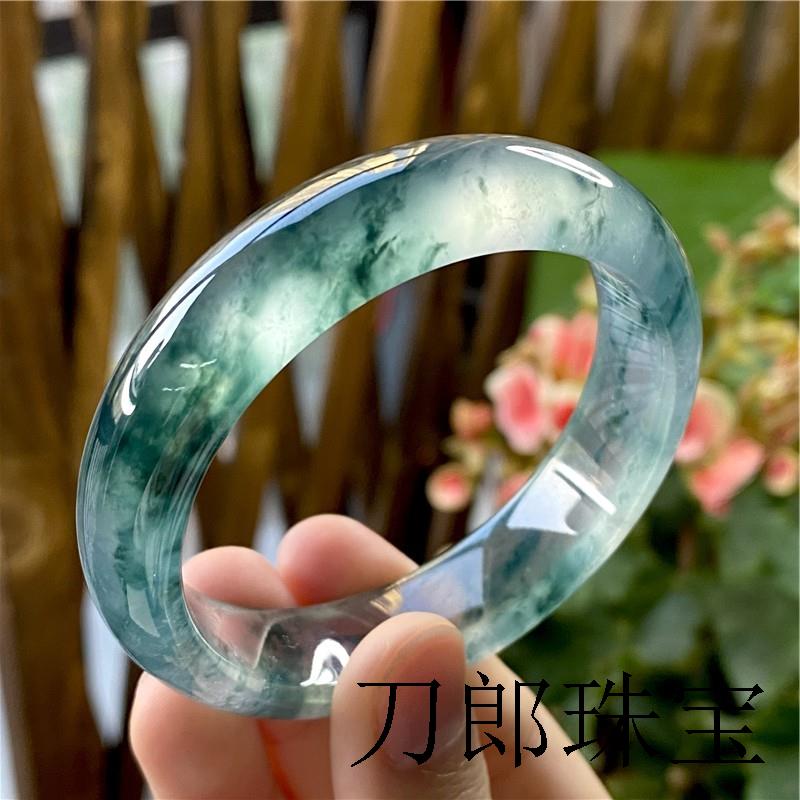 冰种飘花玉镯缅甸老坑翡翠色正圈女式镯子飘阳绿飘绿花处理玉手镯