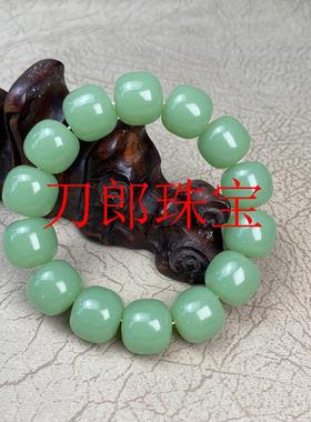 和田玉籽料晴水老型珠手串男女款冰种鸭蛋青转运桶珠单圈佛珠手链