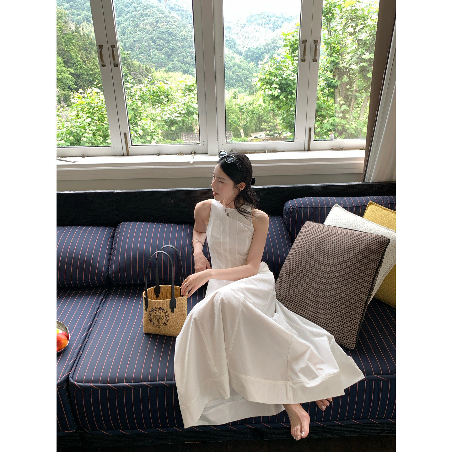 ThreeH 极简老钱风 重工收腰度假连衣裙女夏日绝美白色长裙大伞裙
