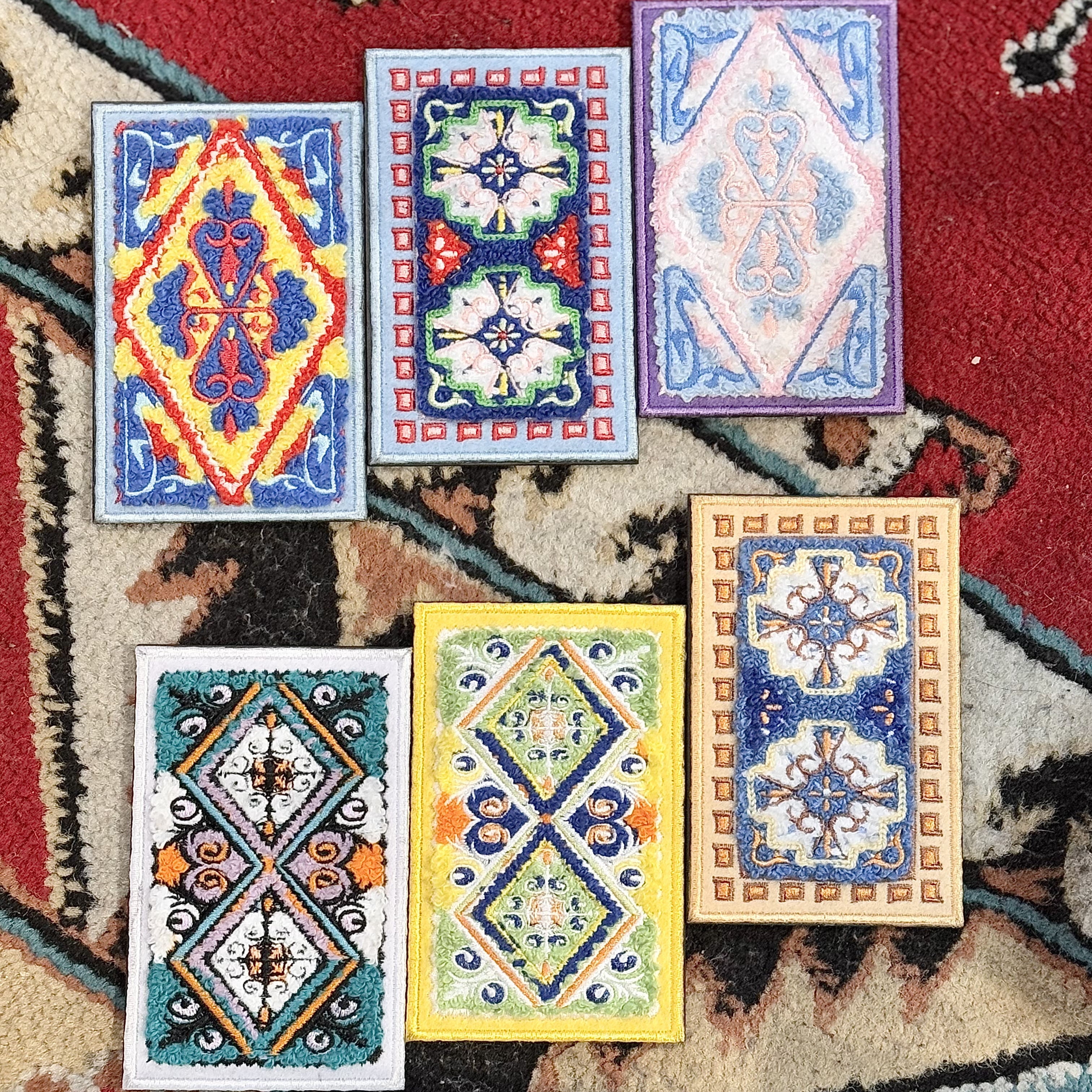 民族特色纹样刺绣冰箱贴新疆