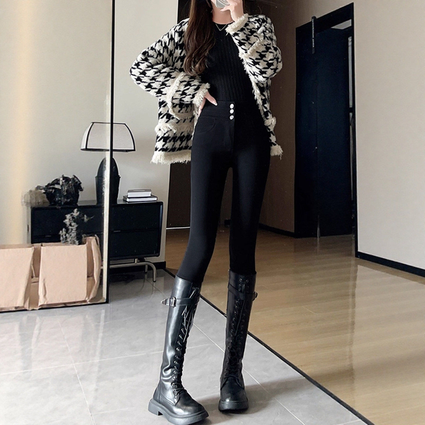 黑色紧身加绒牛仔裤女2026新款秋冬大码显瘦小个子修身铅笔小脚裤