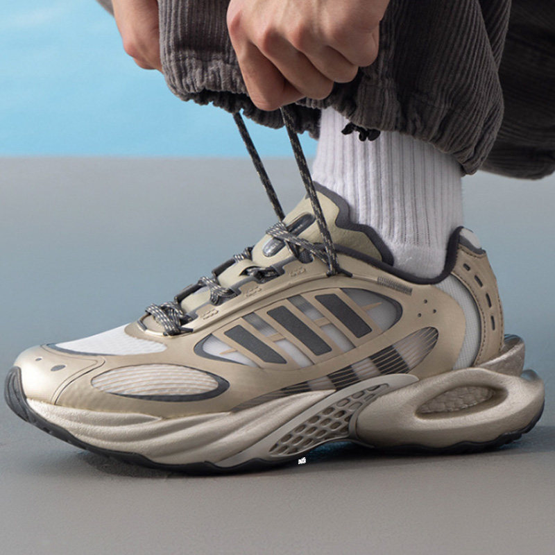 Adidas阿迪达斯男鞋女鞋2025夏季新款运动休闲系带跑步鞋JQ4947