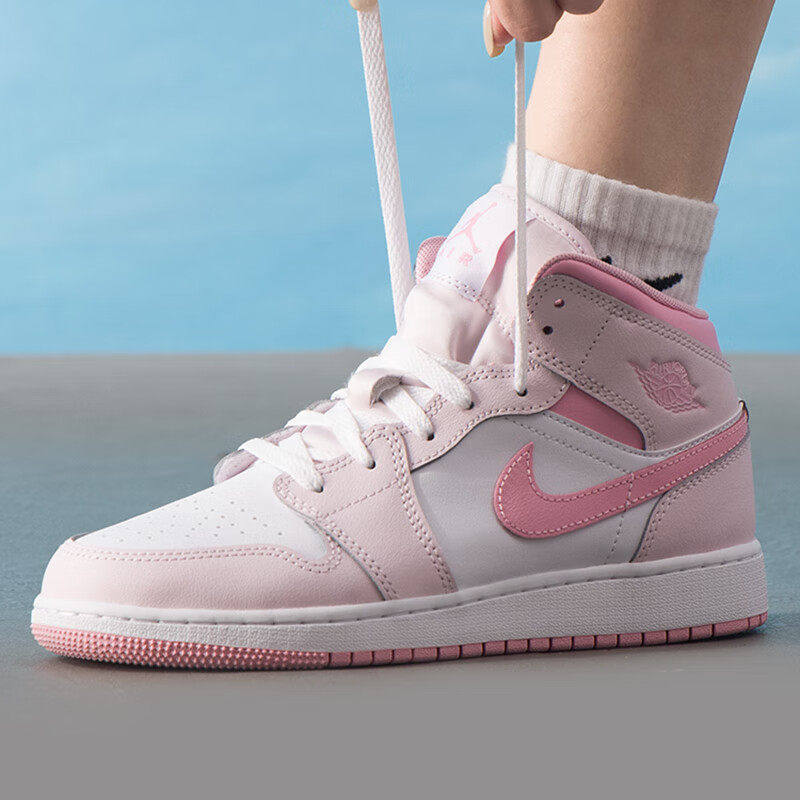 Nike耐克童鞋2025冬季新款AIR JORDAN 1 MID (GS)篮球鞋DQ8423,运动鞋new,童鞋/青少年鞋,淘宝优惠券,粉丝福利购,淘宝优惠卷
