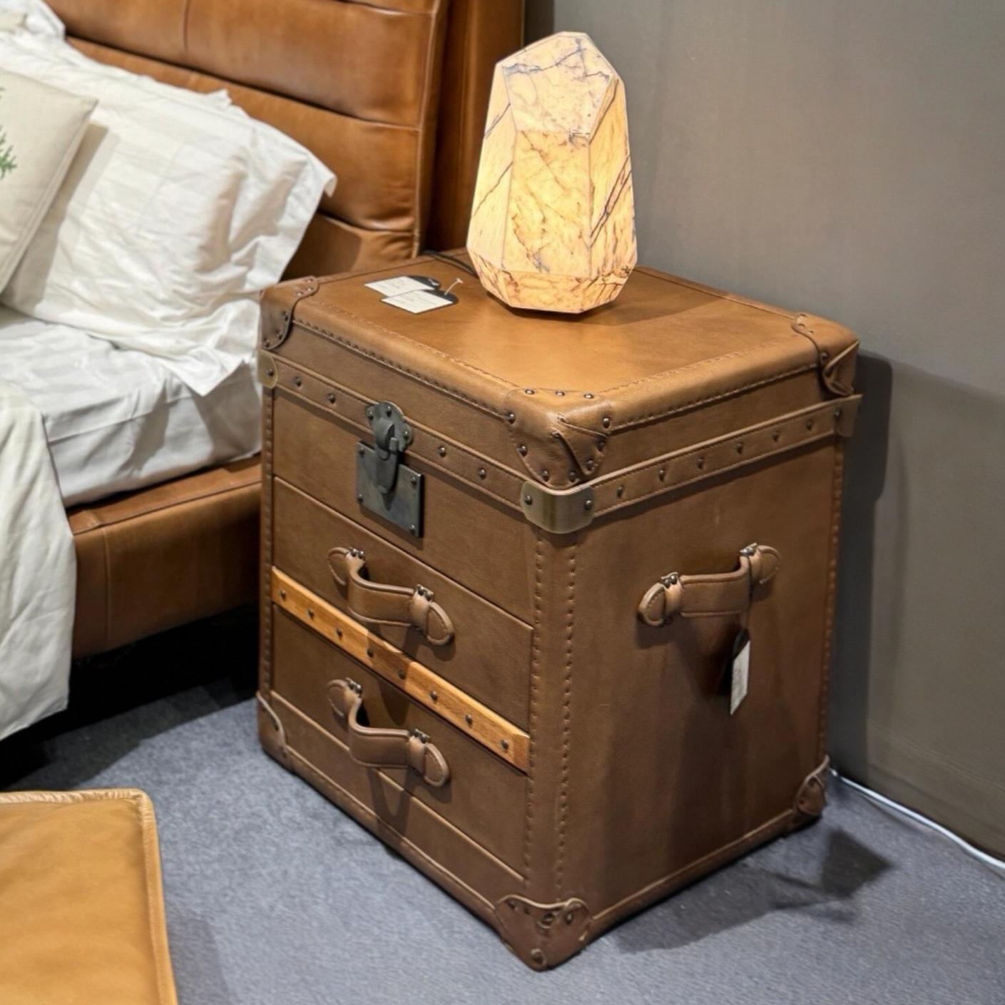 中古风做旧油蜡皮复古皮箱储物柜