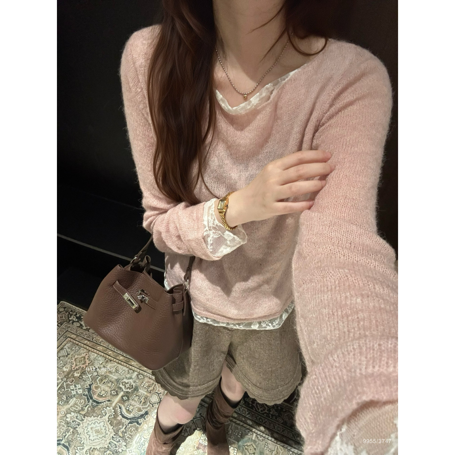 秋款韩版蕾丝拼接针织衫羊毛柔软舒适保暖打底衫女S9955