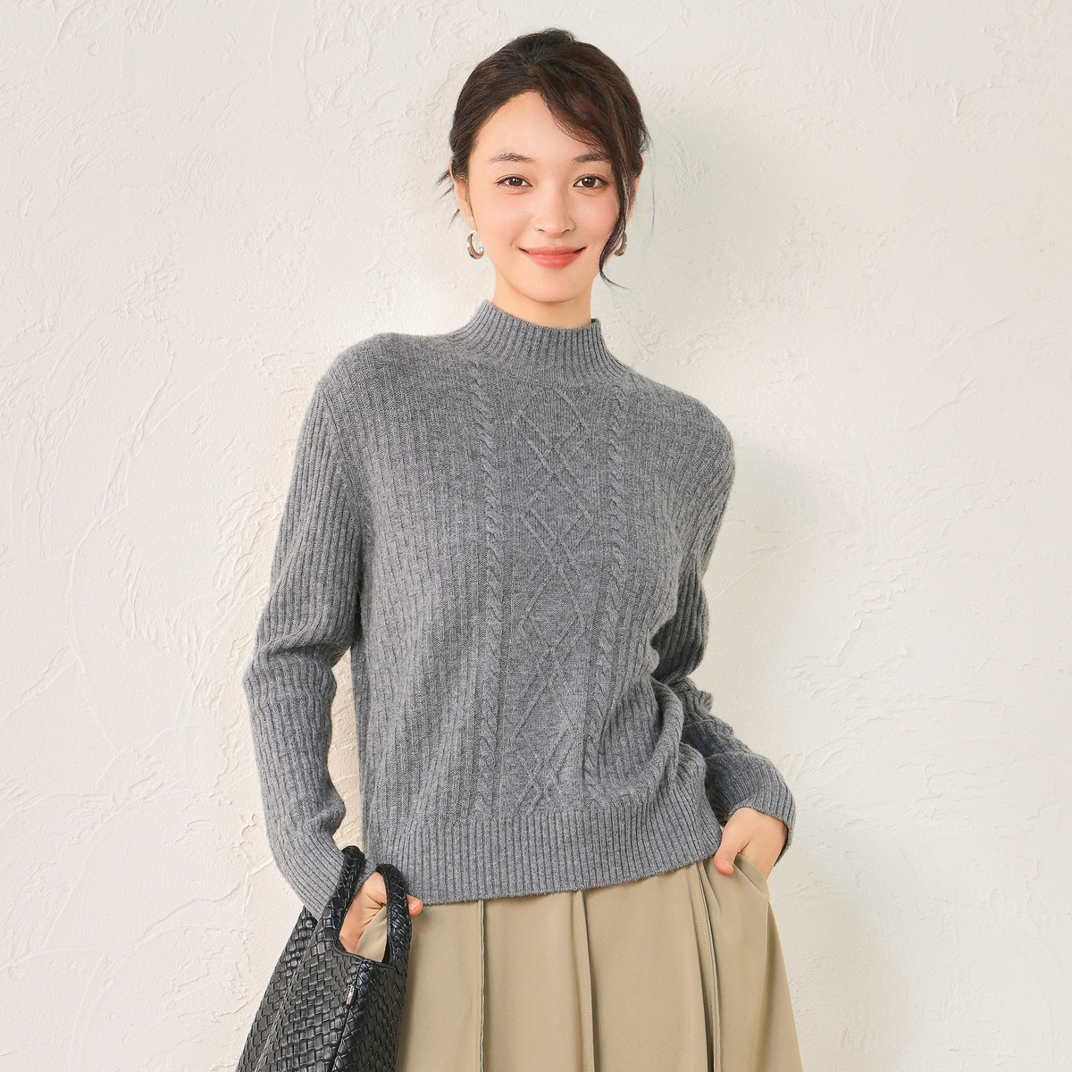 100%纯绵羊毛毛衣半高领