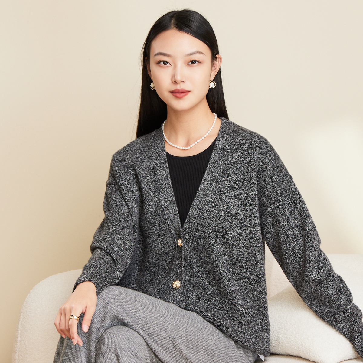 春竹2025秋冬新款100%绵羊毛加厚保暖V领针织羊毛开衫毛衣外套女