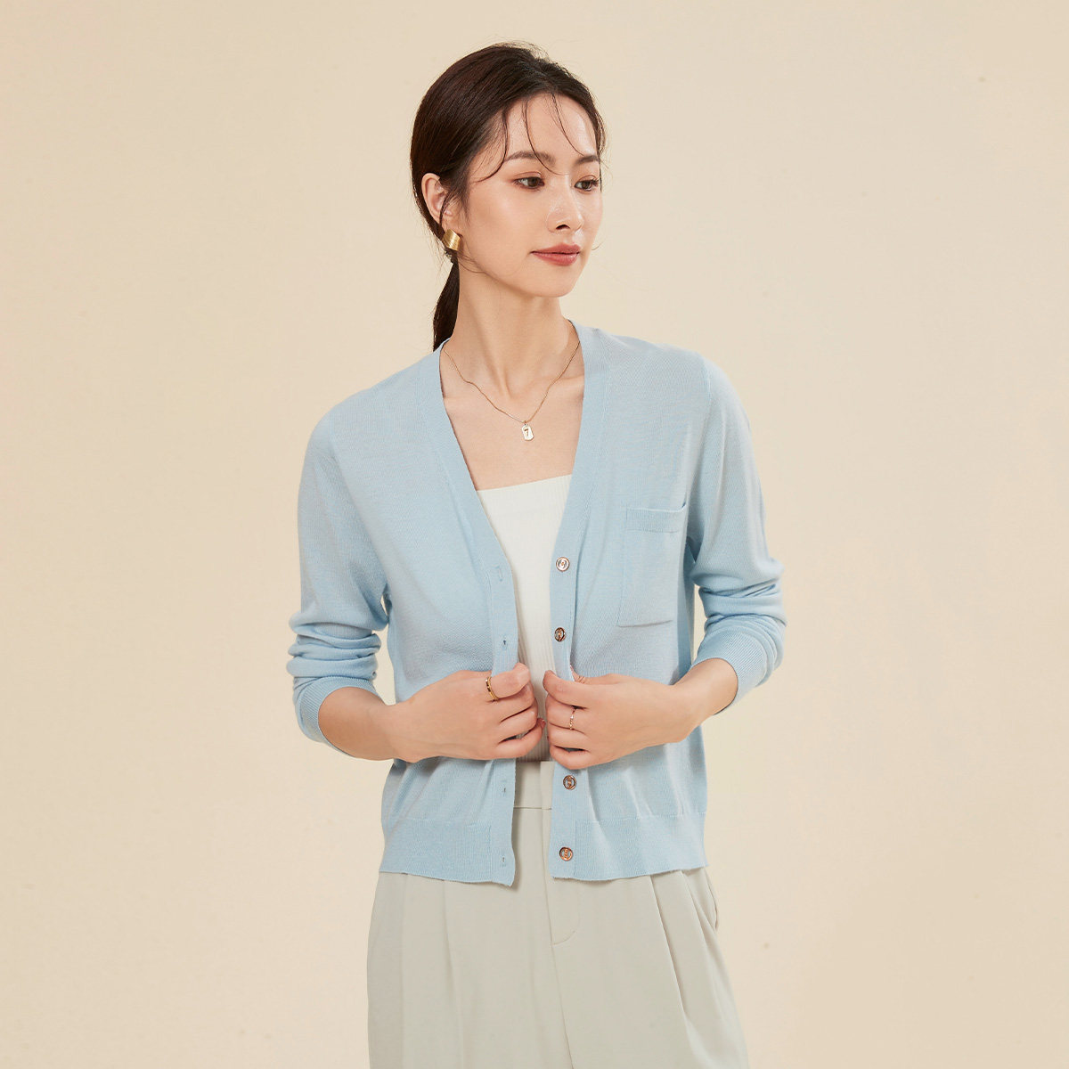 春竹春季新款轻奢桑蚕丝减龄洋气百搭V领长袖外套上衣女针织开衫,女装/女士精品,毛针织衫,淘宝优惠券,粉丝福利购,淘宝优惠卷