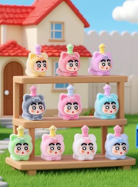 植绒小新趴趴猪萌粒摆件卡通可爱桌面装饰品潮玩公仔创意礼品批发