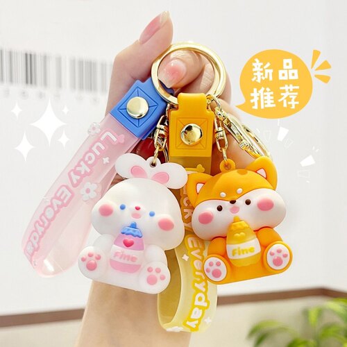 新款精致卡通可爱运气饮料钥匙扣情侣汽车钥匙链书包挂件创意礼品