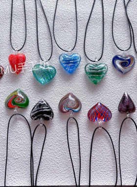 孤品 条纹爱心琉璃吊坠老琉璃项链小众璎珞心形项链复古原创挂绳