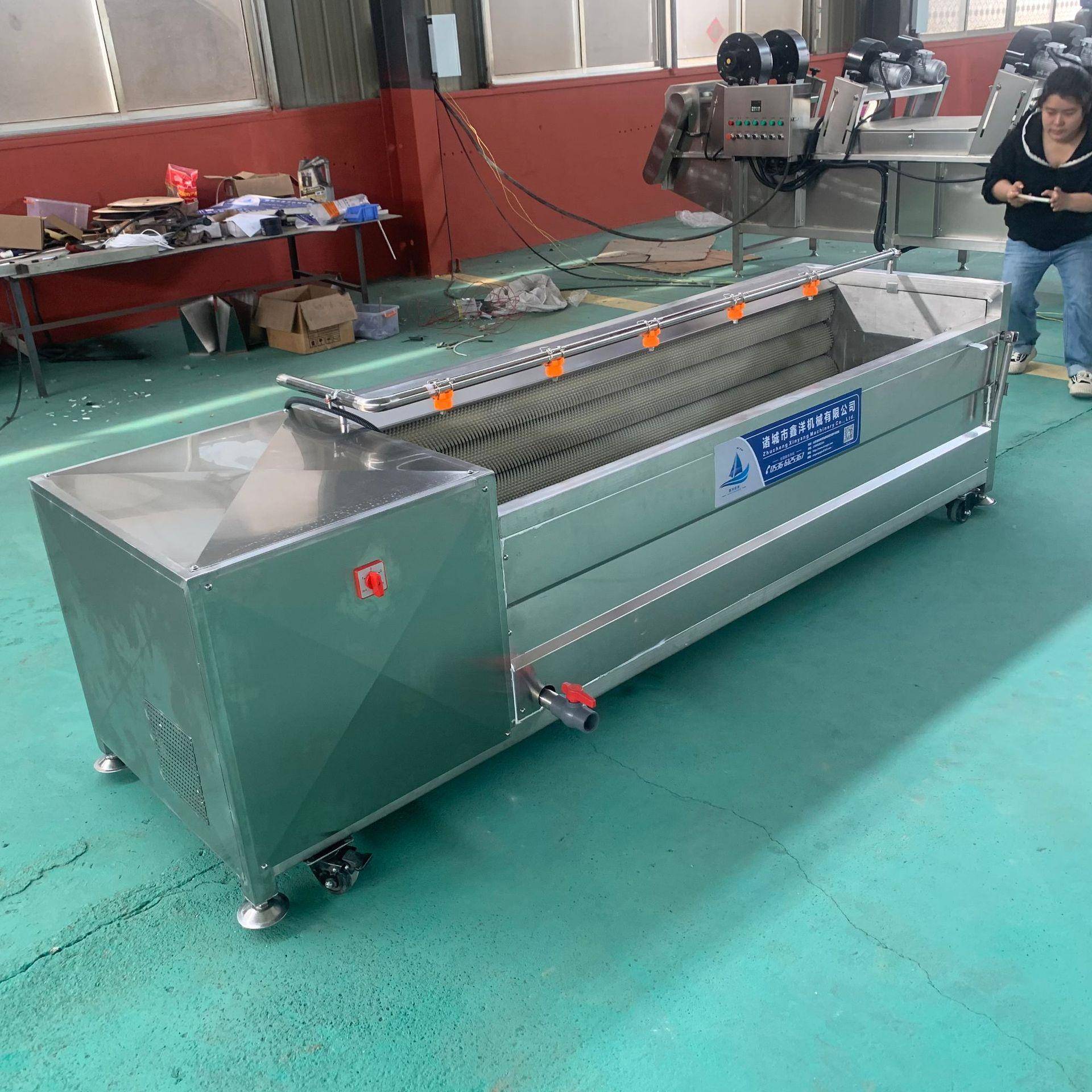 毛辊清洗机猪头带皮猪肉猪蹄羊蹄羊头清洗粽叶清洗机毛辊荷叶清洗