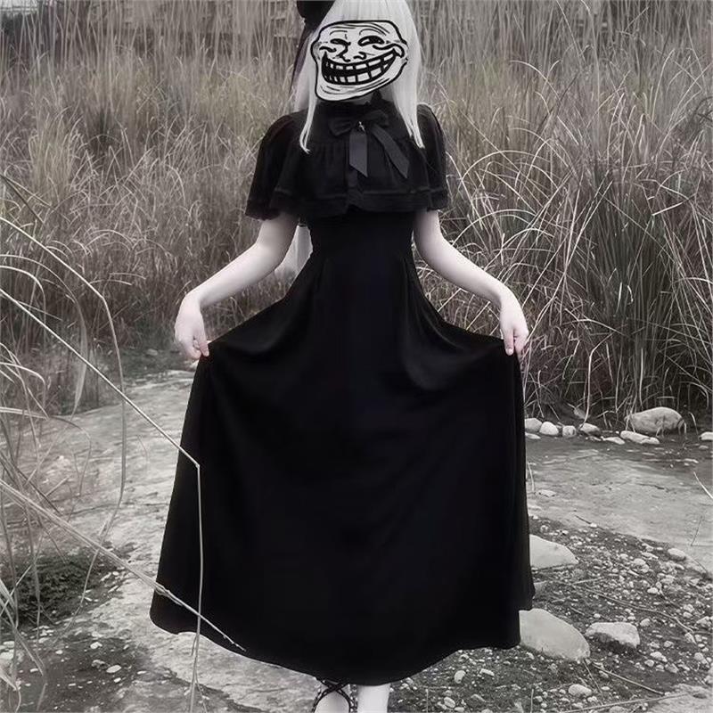 日系哥特风法式复古黑色cos服显瘦斗篷长款连衣裙女