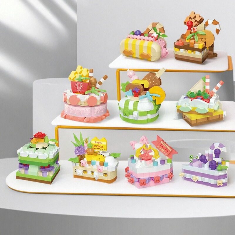 兼容某高生日蛋糕六一儿童节拼装积木摆件儿童小礼物学生卡通玩具,玩具/童车/益智/积木/模型,普通塑料积木,淘宝优惠券,粉丝福利购,淘宝优惠卷