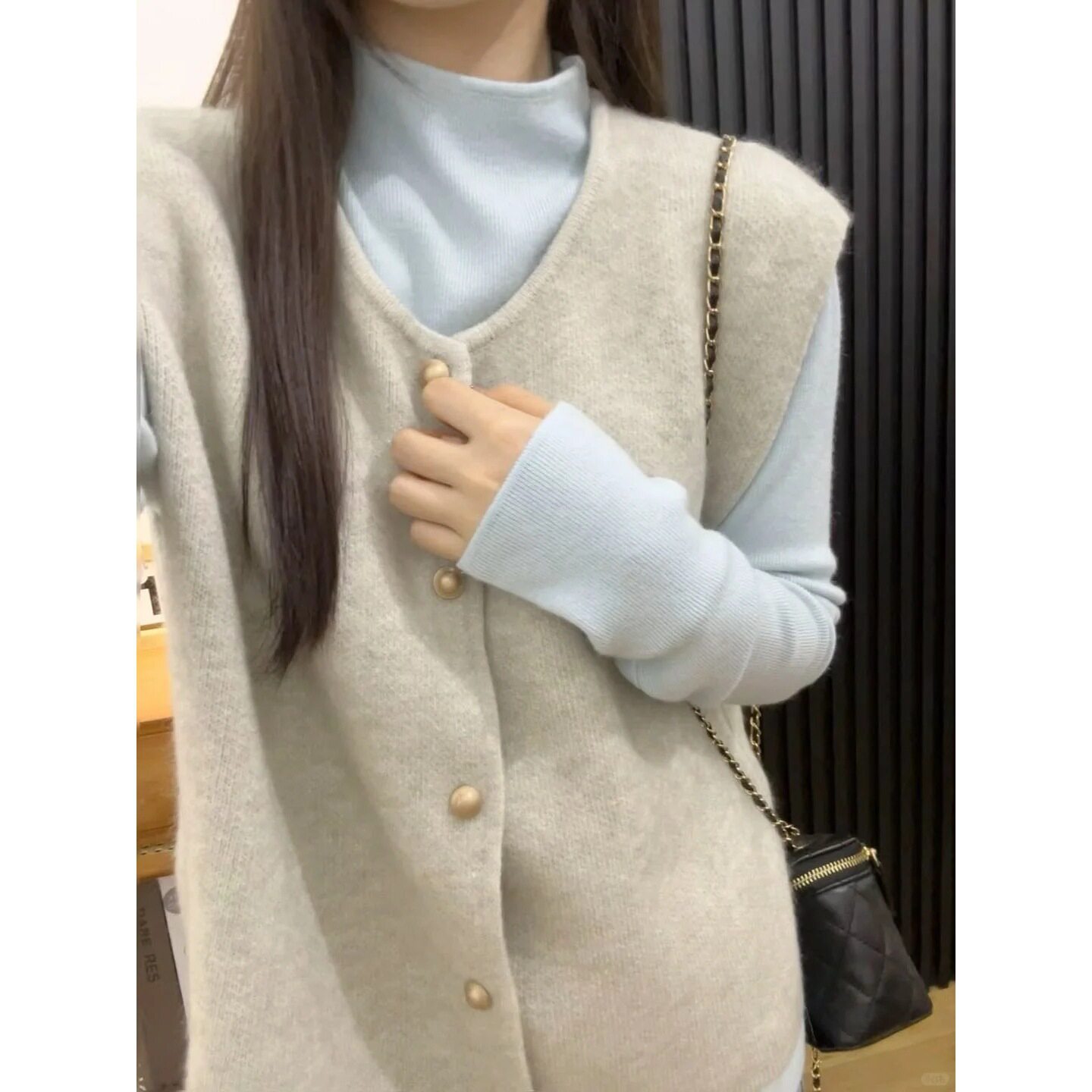 2026秋冬新款单排扣针织马甲坎肩女小立领针织打底衫两件套装韩版