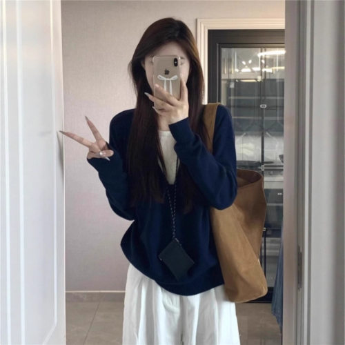 韩系藏蓝假两件慵懒风针织衫女