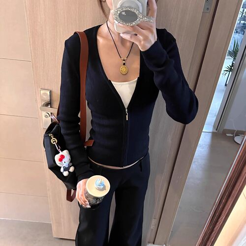秋季新款假两件显瘦长袖T恤女
