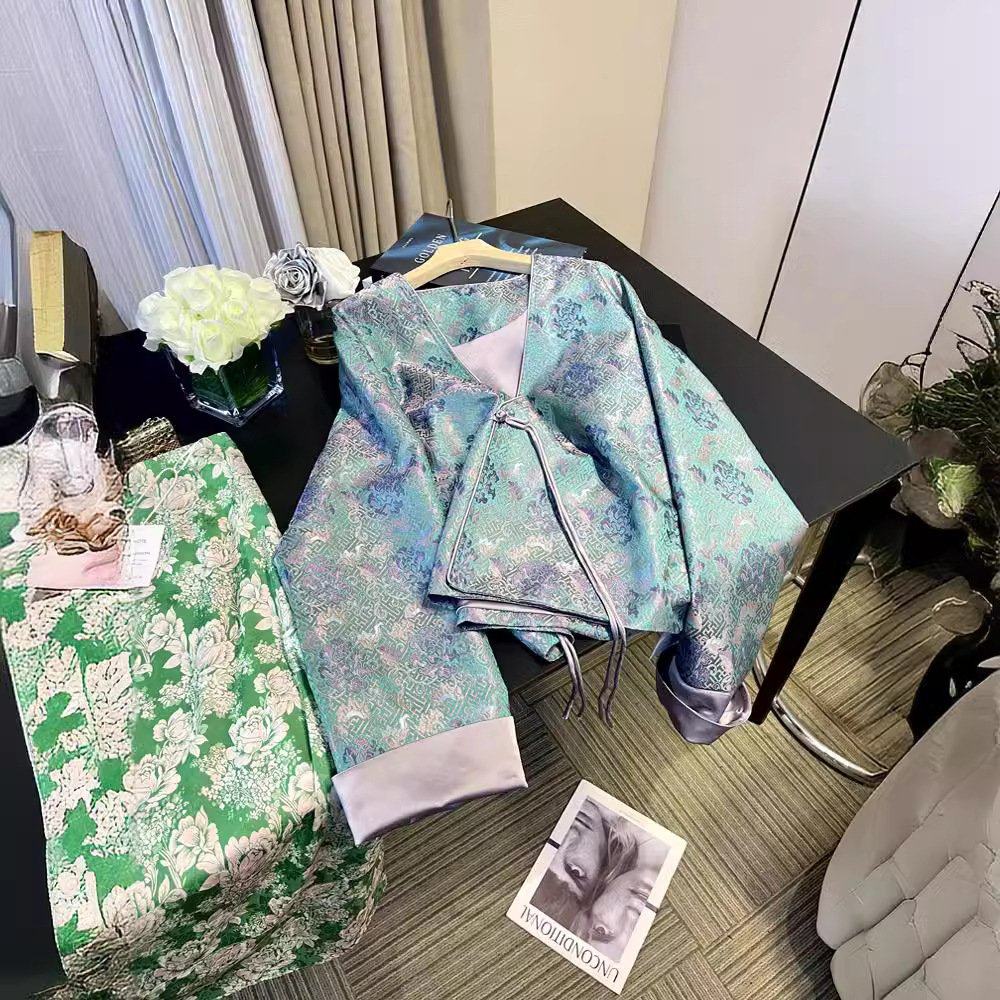 【现货】2023中式茶艺服女装国风提花缎面衬衫连衣裙套装,纺织面料/辅料/配套,丝绸布料,淘宝优惠券,粉丝福利购,淘宝优惠卷