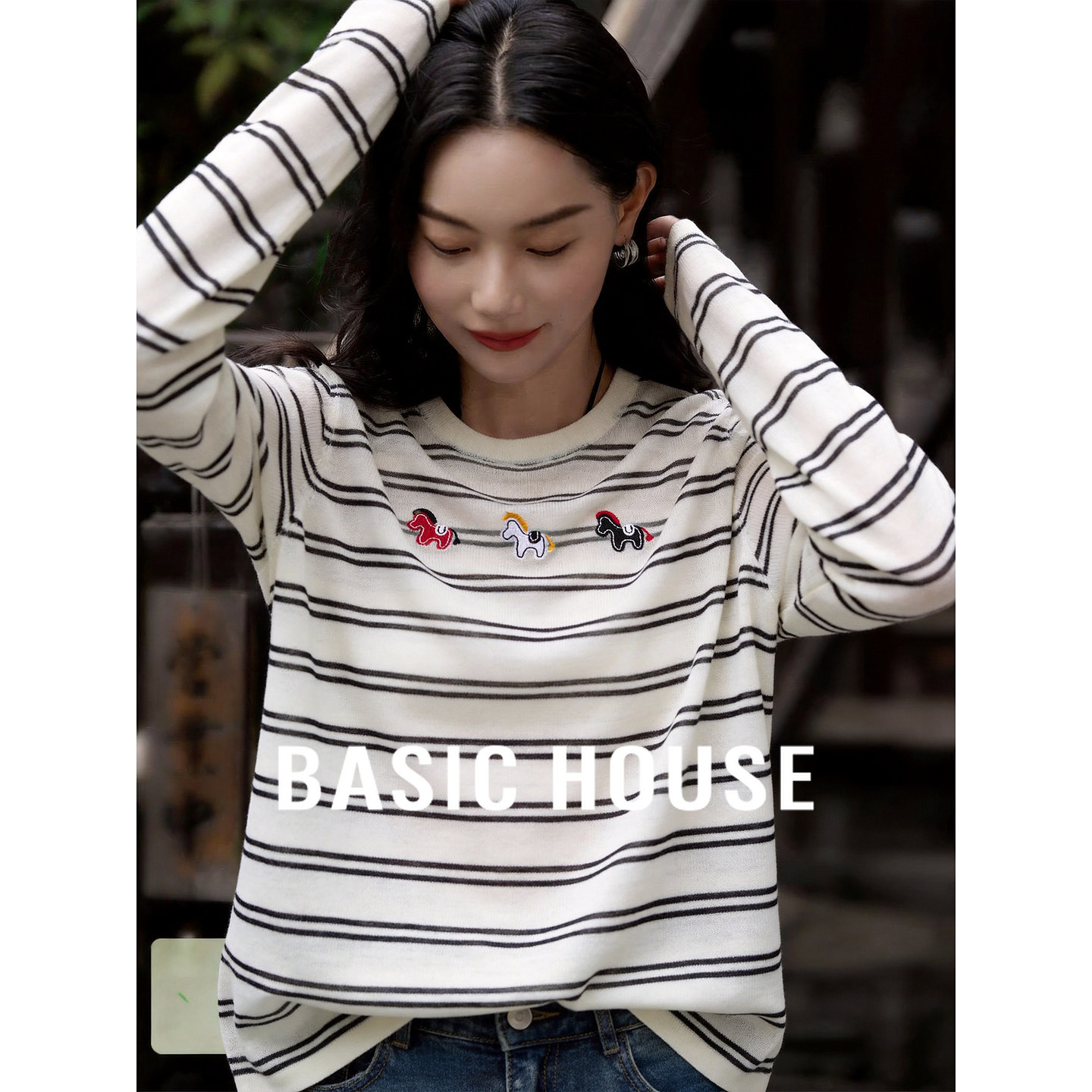 Basic House/百家好条纹小马刺绣防晒针织衫女夏薄款长袖气质上衣
