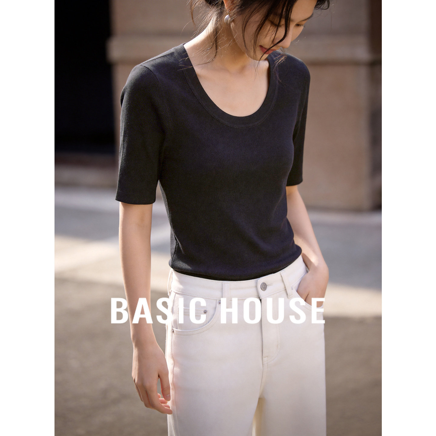 Basic House/百家好u领纯色针织衫简约修身短袖打底衫上衣春夏季