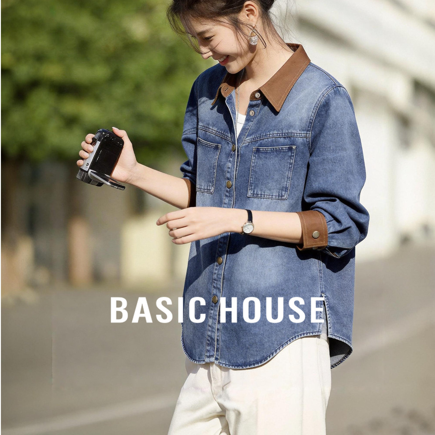 Basic House/百家好复古翻领牛仔衬衫外套女春季宽松休闲短款夹克