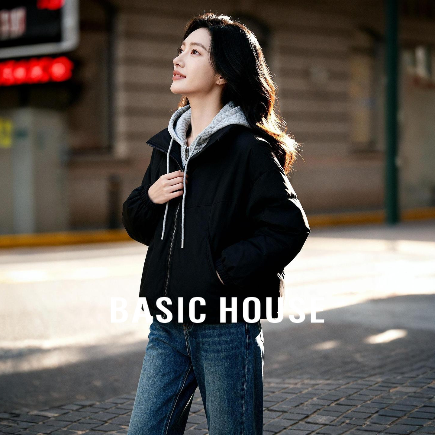 Basic House/百家好连帽羽绒服女冬新款设计感双拉链加厚保暖外套