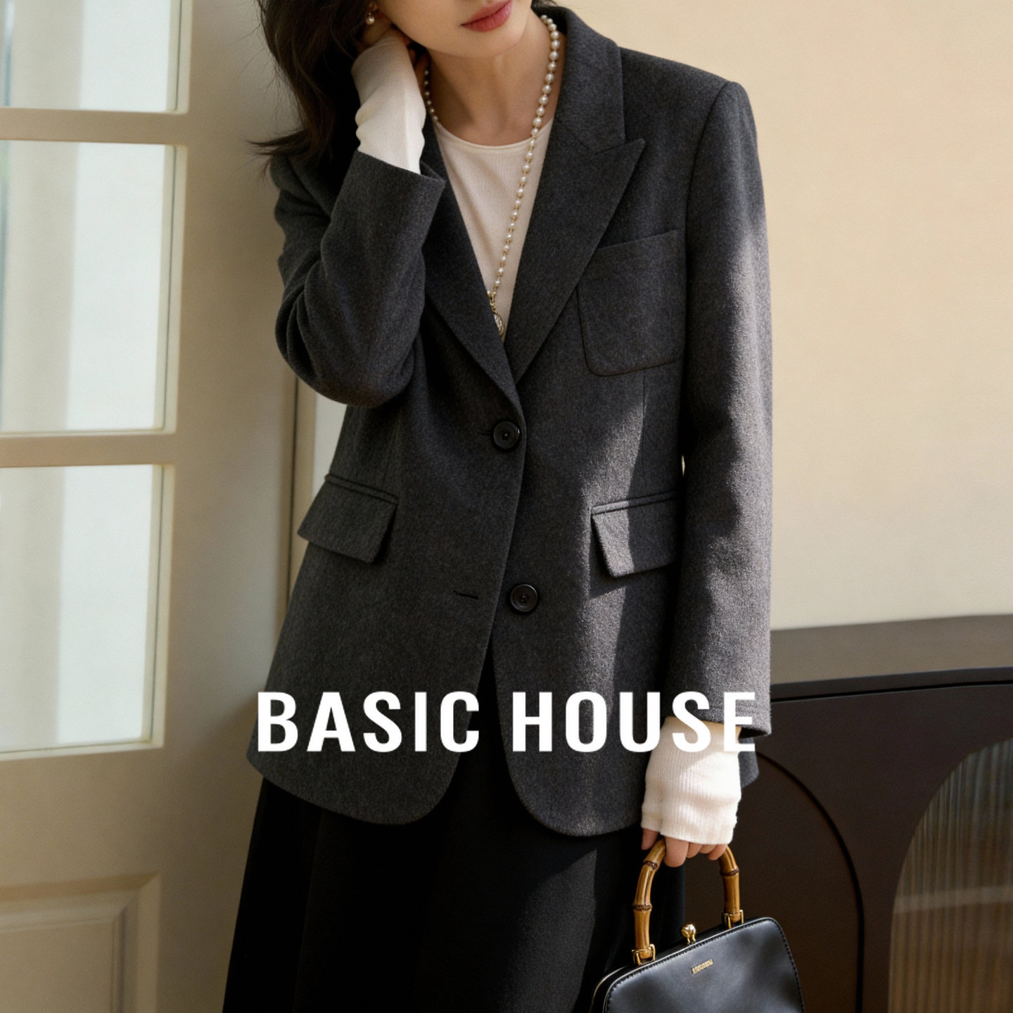 Basic House/百家好灰色鸭绒羽绒服女冬季新款高级感气质西装外套