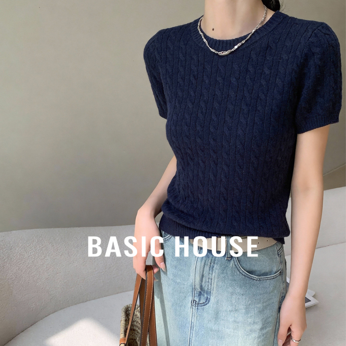 Basic House/百家好圆领绞花短袖羊毛衫女春季新款叠穿针织衫上衣