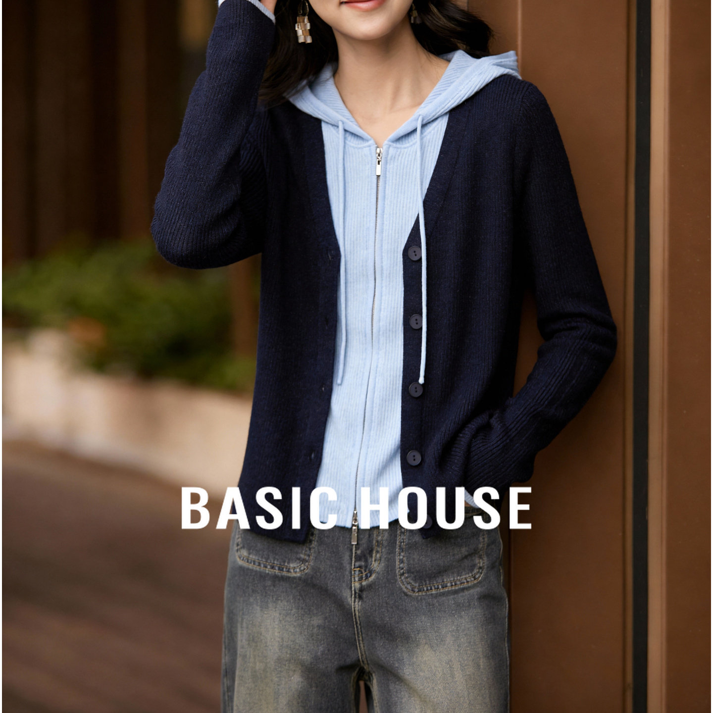 百家好撞色连帽假两件绵羊毛针织开衫女春季新款气质简约毛衣外套