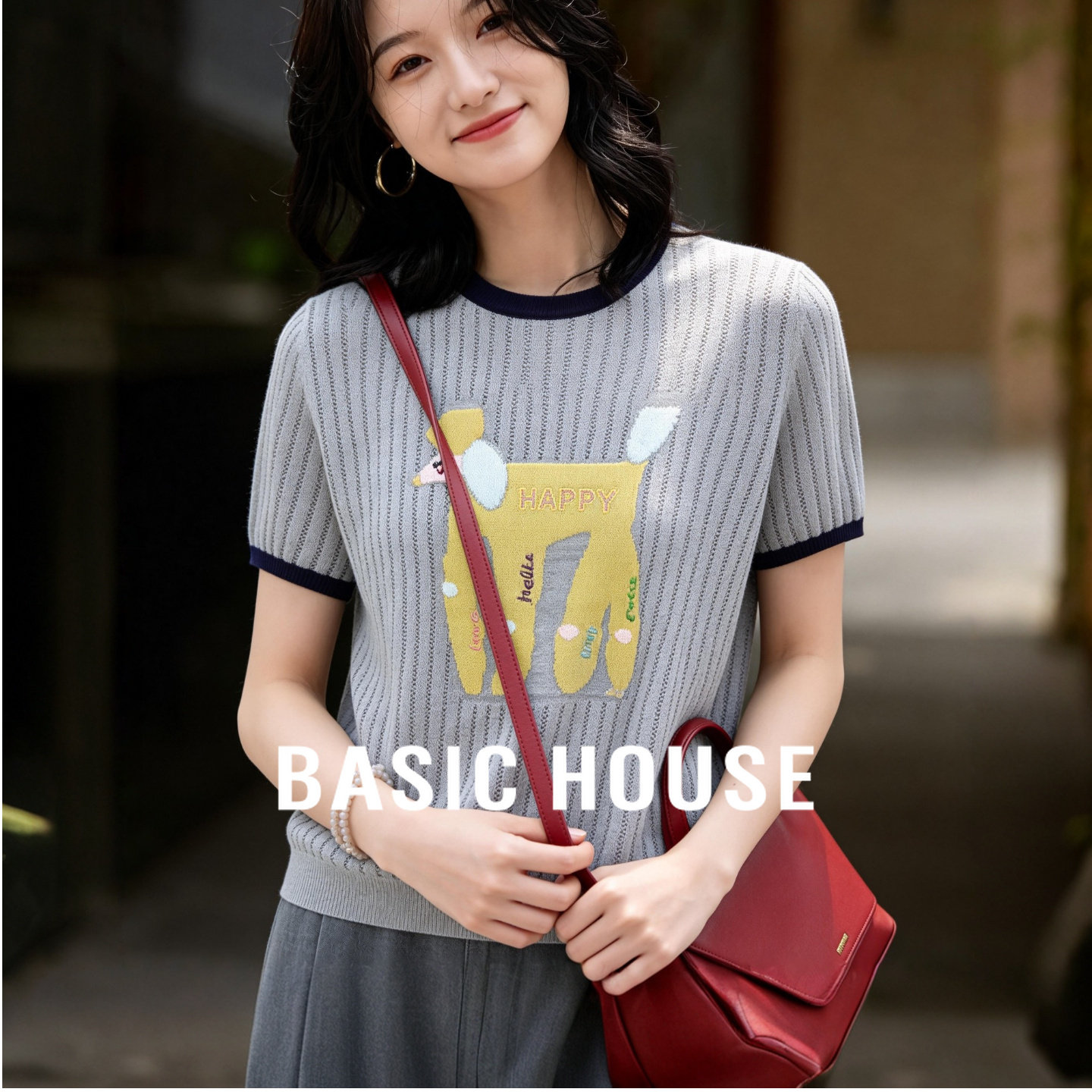 Basic House/百家好莱赛尔卡通小狗撞色短袖针织衫女薄款短T恤