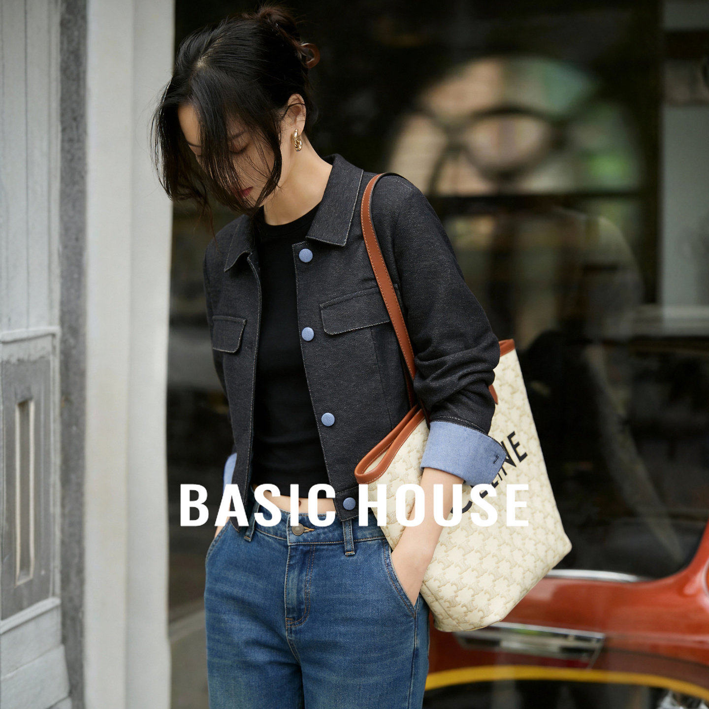 百家好韩系翻领短款牛仔夹克女春季新款撞色袖口小众休闲百搭外套