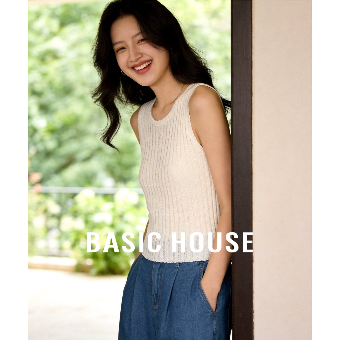 百家好米白坑条针织背心女春季新款修身显瘦内搭外穿无袖打底上衣