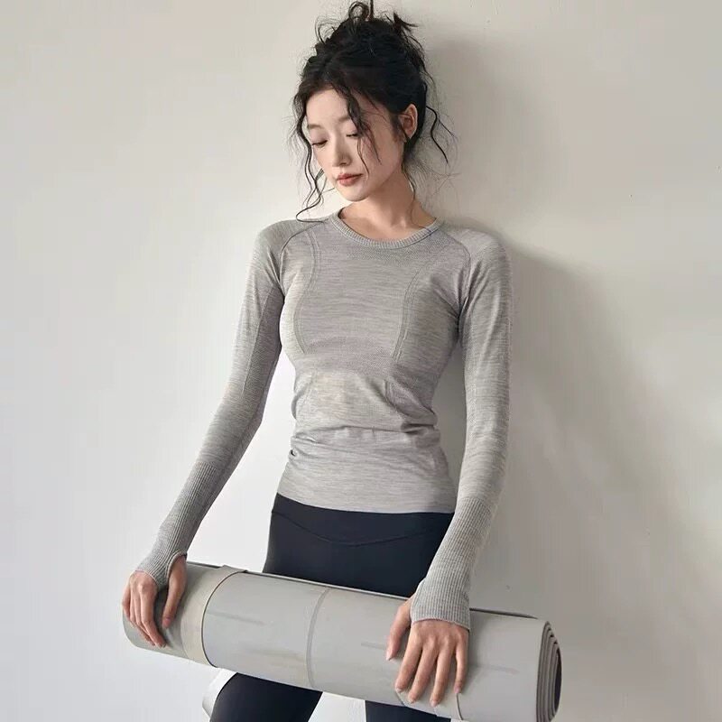 瑜伽服运动上衣女秋冬新款修身圆领速干专业跑步训练健身服长袖