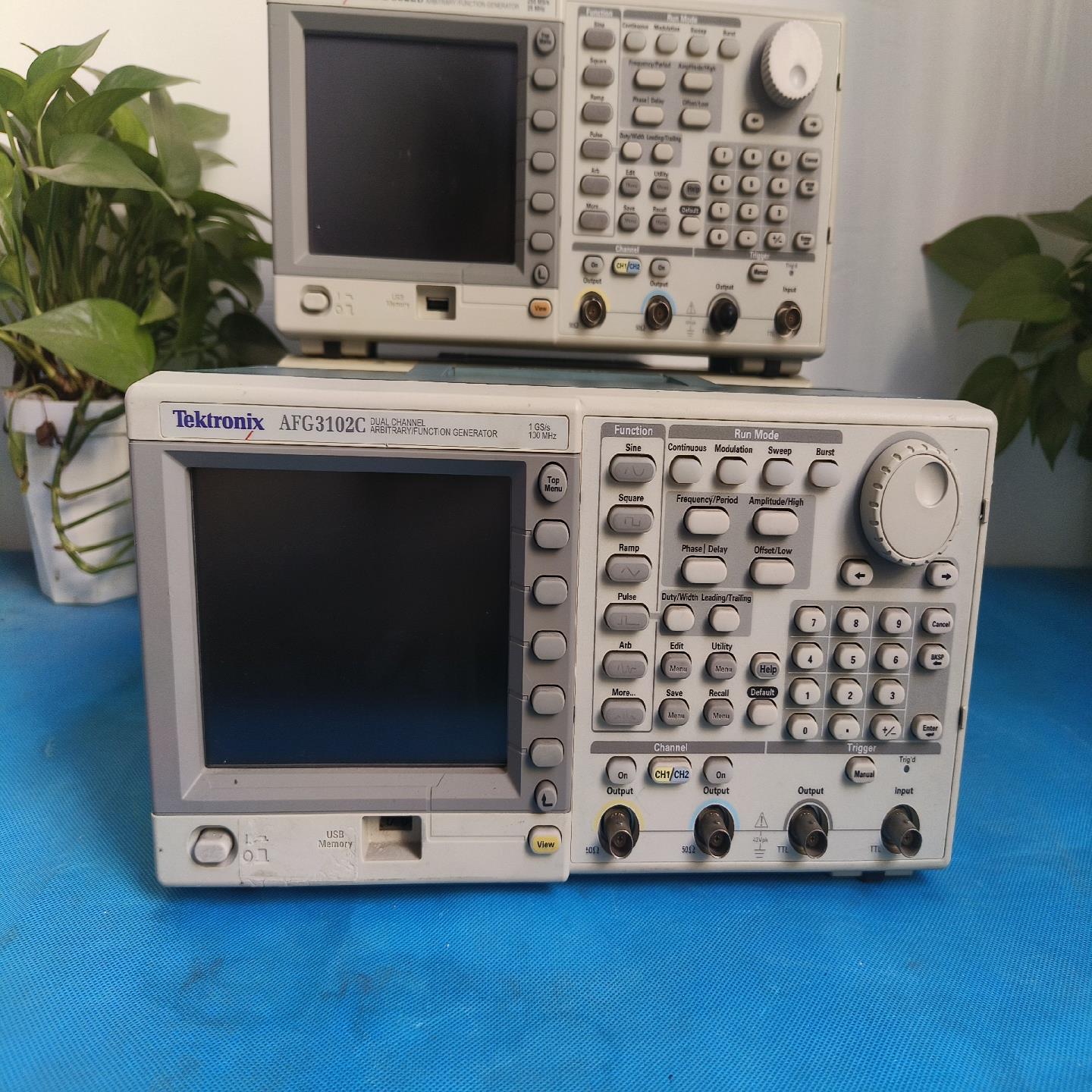 议价议价泰克AFG3022B 3102  3102C函数信号发生器