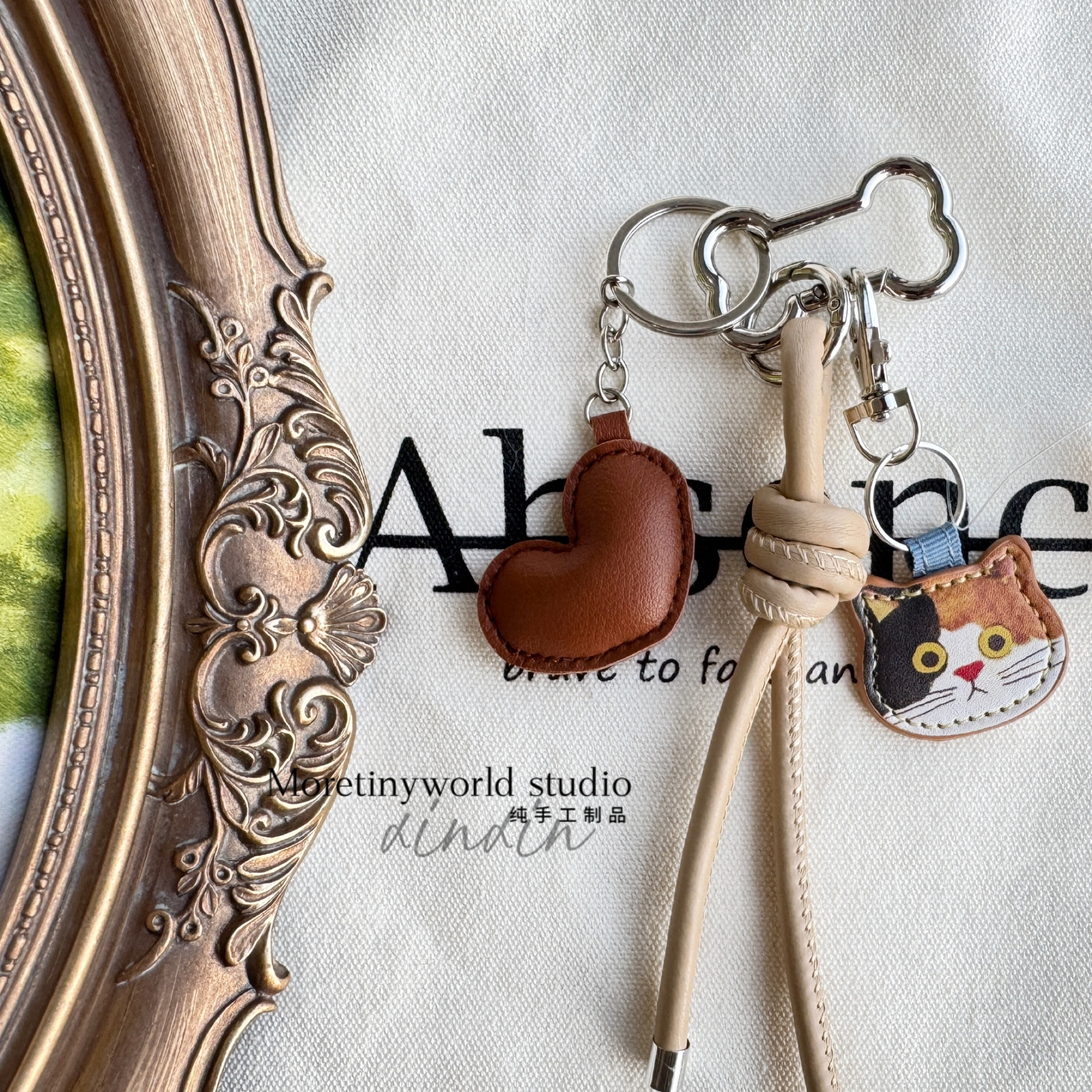 日系ins小猫系列钥匙扣包挂创意设计挂件可爱皮质钥匙圈装饰三花