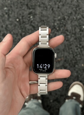 金属细款三株不锈钢表带适用苹果AppleWatchS11SEiwatchS10Ultra3