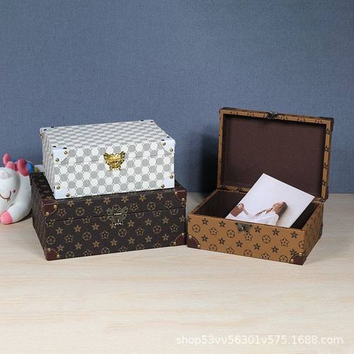 高颜值格子桌面收纳盒卧室床头柜收纳盒高档轻奢小收纳箱玄关装饰