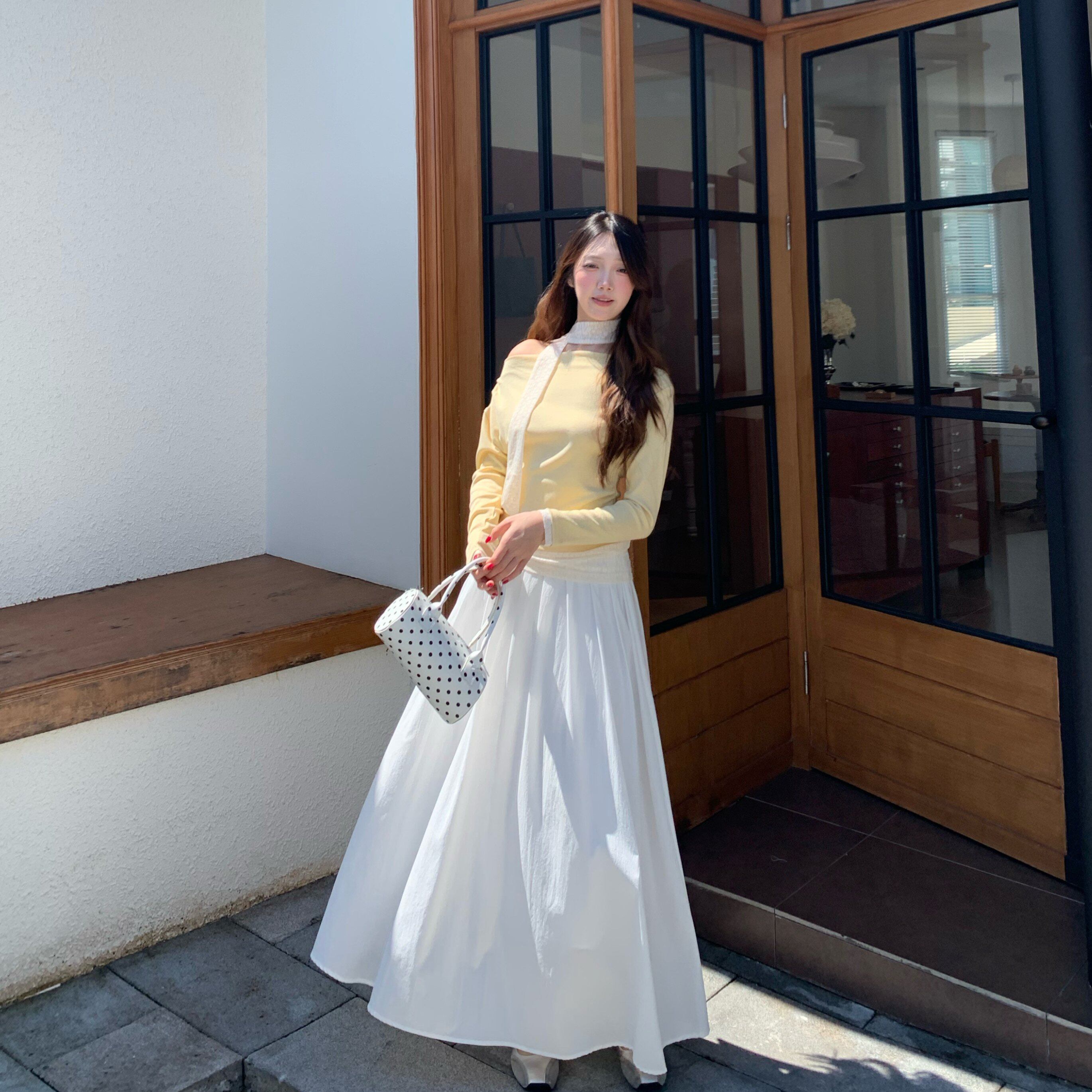 DOMX春秋季高腰白色半身裙大裙摆A字长裙显瘦显高伞裙垂感百褶裙