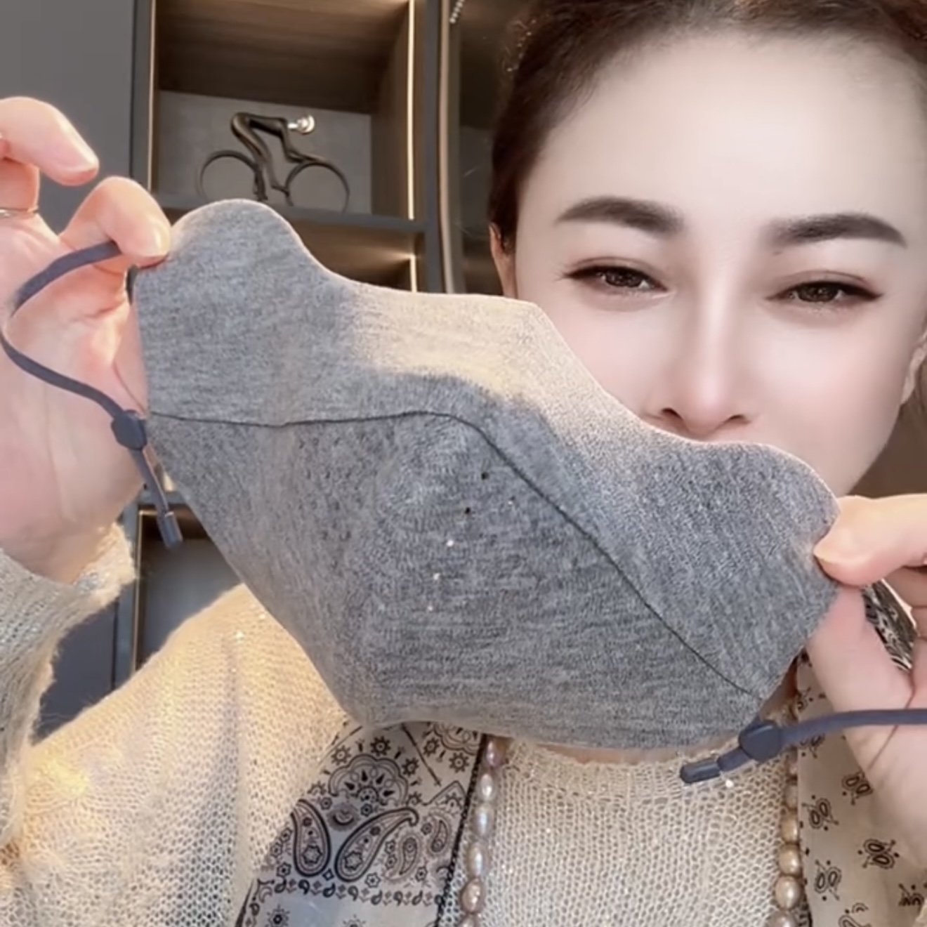 2025新款秋冬云朵亲肤超柔保暖口罩女高颜值时尚百搭防风防寒透气