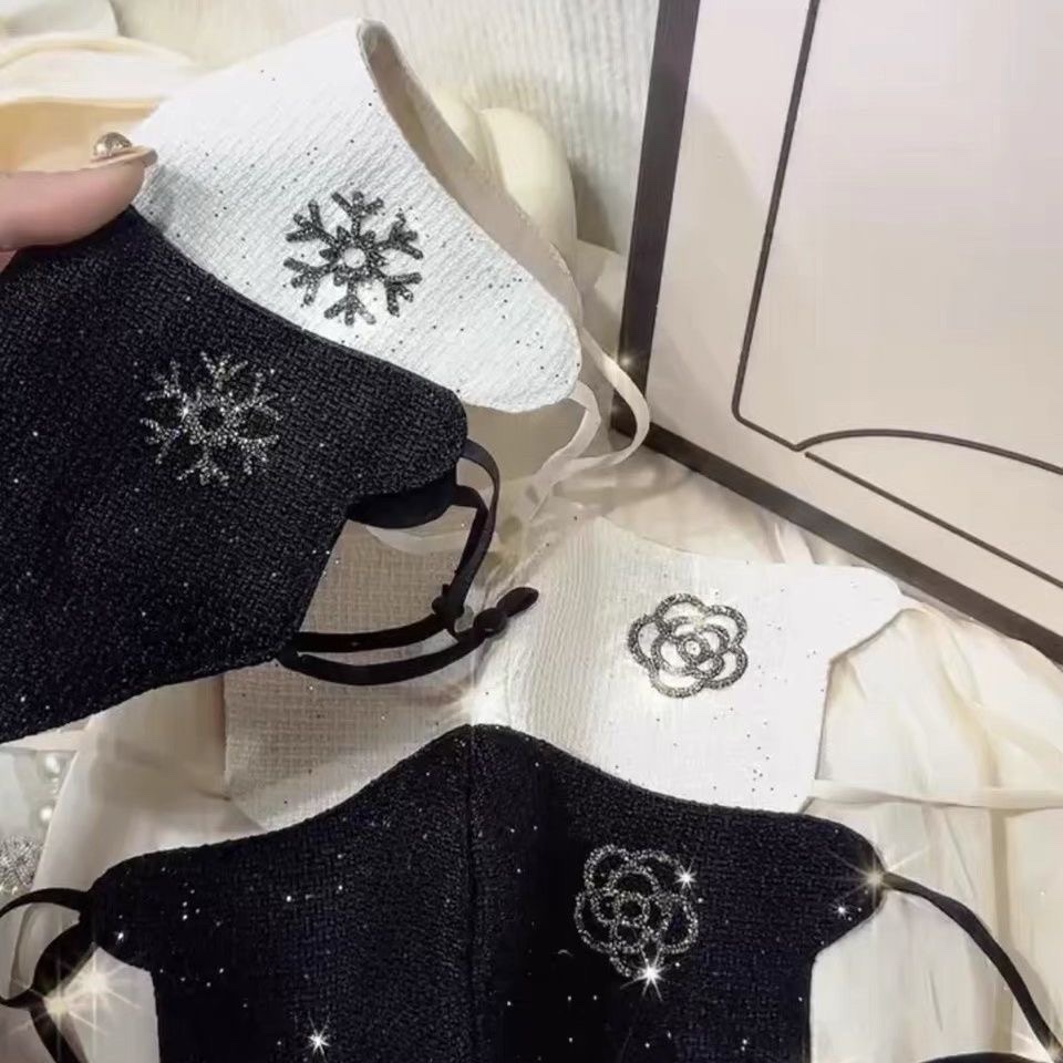 网红同款小香风山茶花雪花两层纯棉口罩防风保暖可以水洗可以调节