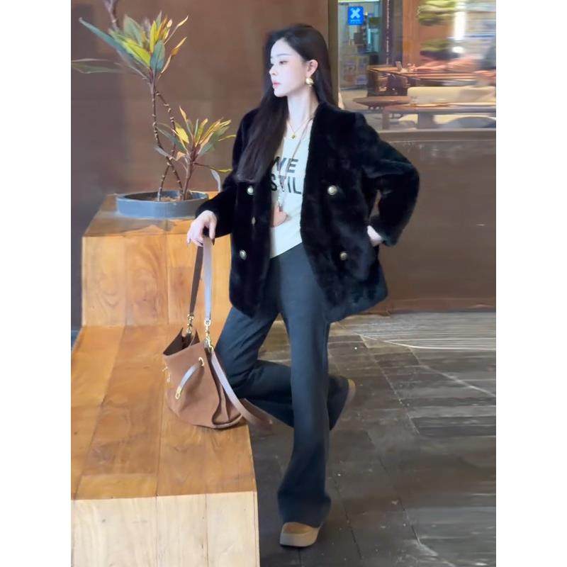 小香风毛茸茸外套女秋冬2025新款高级感超好看的皮毛一体气质上衣,运动/瑜伽/健身/球迷用品,广场舞套装,淘宝优惠券,粉丝福利购,淘宝优惠卷