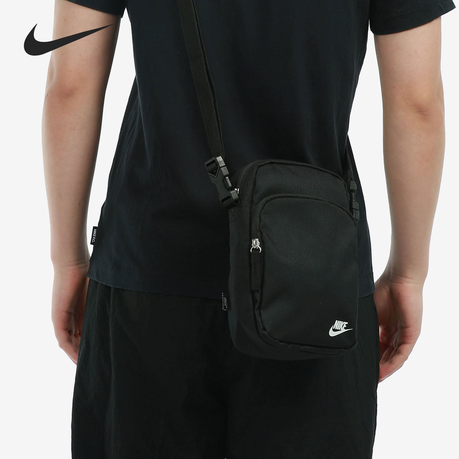 Nike/耐克正品当季新款男女户外休闲运动单肩包 DB0456-010,运动包/户外包/配件,单肩背包,淘宝优惠券,粉丝福利购,淘宝优惠卷