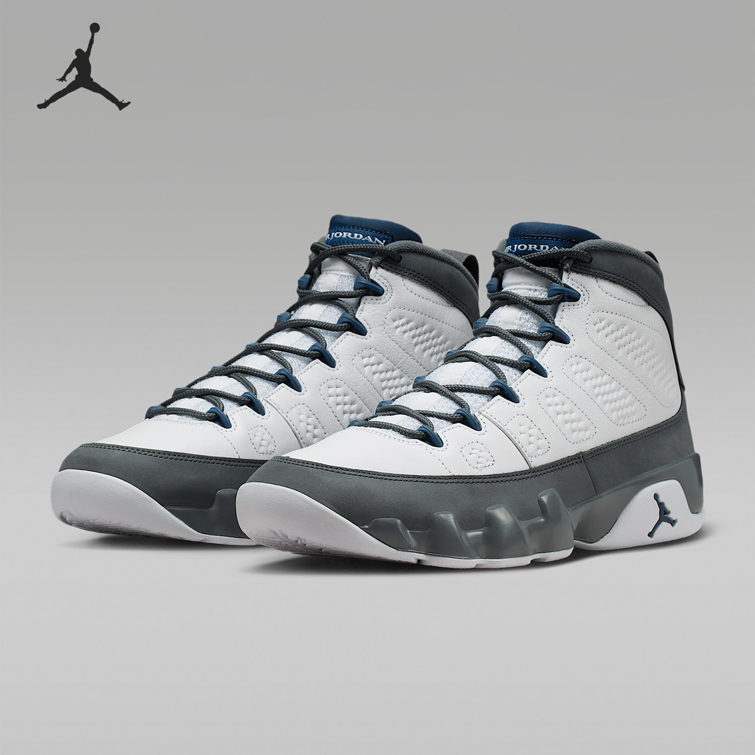 Nike/耐克正品四季款男士系带缓震简约运动经典篮球鞋HV4794-100